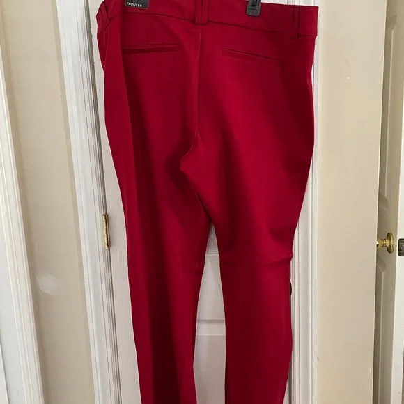 Studio by Torrid
Signature point stretch trousers 
new with tags 
size 22S red - Picture 4 of 5